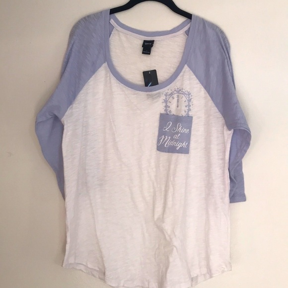 Torrid one 1X NWT quarter sleeve T-shirt blue and white Disney Collab - Picture 1 of 3